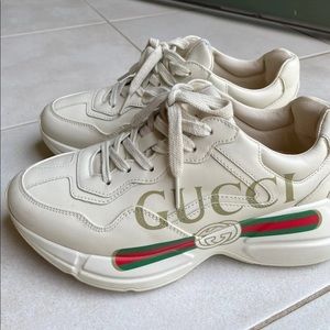 Gucci Rhyton Gucci logo leather sneakers